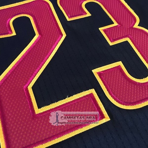 Camiseta Autentico Manga Corta Cavaliers James Negro